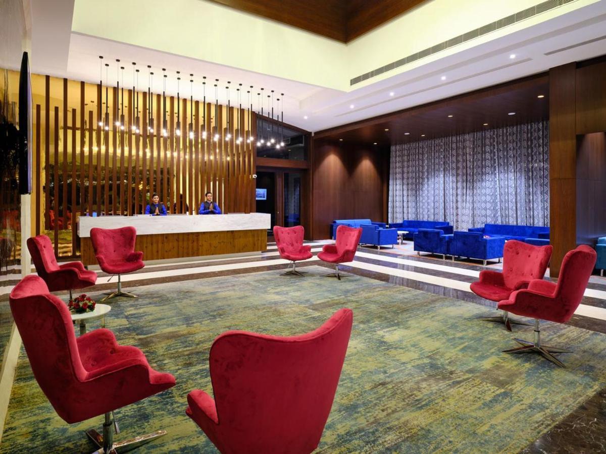 Essentia Luxury Hotel Indore Exterior photo